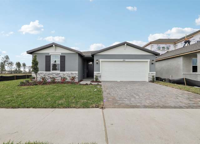 Property at 1886 Draughton Dr, Zephyrhills, FL 33541, 4 beds, 3 baths