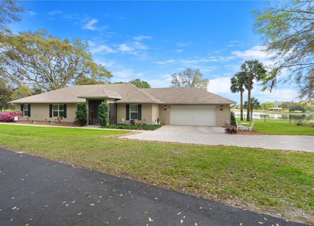 Property at 40610 Babb Rd, Umatilla, FL 32784, 3 beds, 2.5 baths