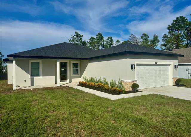 Property at 17007 SW 44th Cir, Ocala, FL 34473, 4 beds, 2 baths