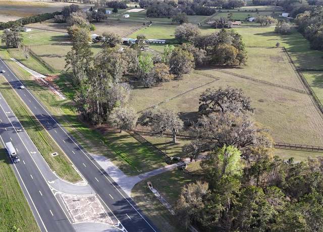 Property at 9500 NW 95th Avenue Rd, Ocala, FL 34482, 4 beds, 4 baths