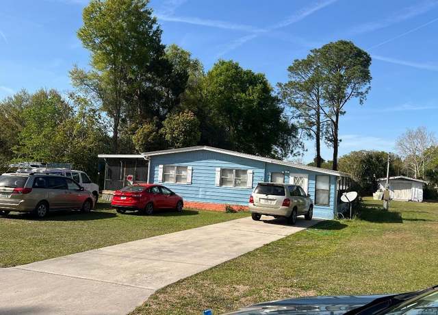 Property at 3303 SE 134th Pl, Belleview, FL 34420, 2 beds, 2 baths