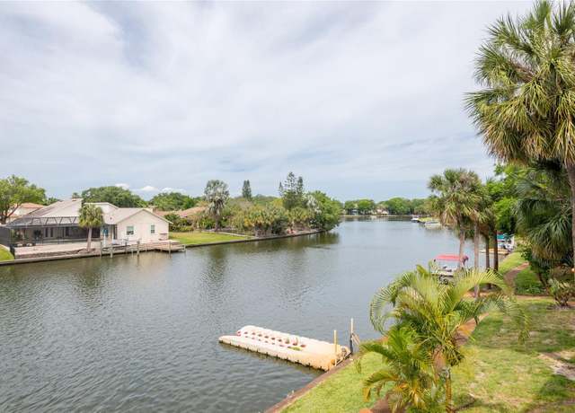 Property at 6325 Newtown Cir Unit 25B2, Tampa, FL 33615, 2 beds, 2.5 baths