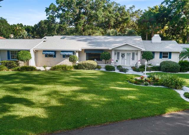 Property at 2110 Reaney Rd, Lakeland, FL 33803, 3 beds, 3 baths