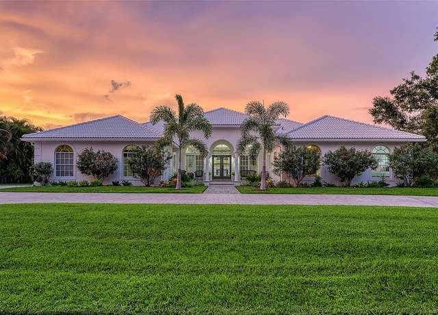 Property at 3639 Beneva Oaks Blvd, Sarasota, FL 34238, 4 beds, 3.5 baths