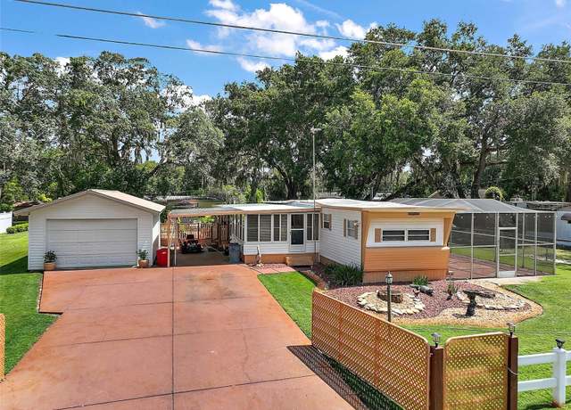 Property at 9935 SE 168th Pl, Summerfield, FL 34491, 2 beds, 1 bath