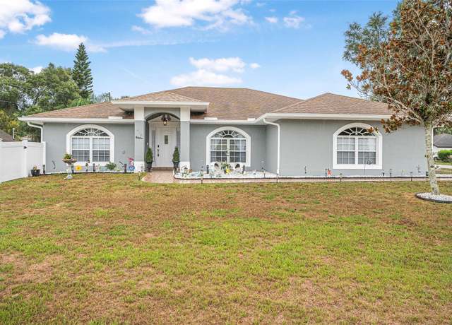 Property at 973 Radford Dr, Deltona, FL 32738, 4 beds, 3 baths