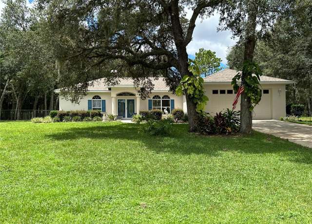 Property at 5774 N Lamp Post Dr, Beverly Hills, FL 34465, 3 beds, 2 baths