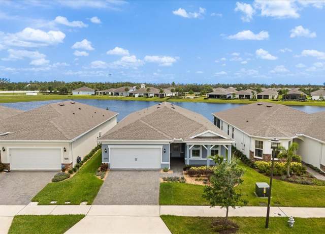 Property at 6137 Blue Pond Way, St Cloud, FL 34771, 3 beds, 2 baths