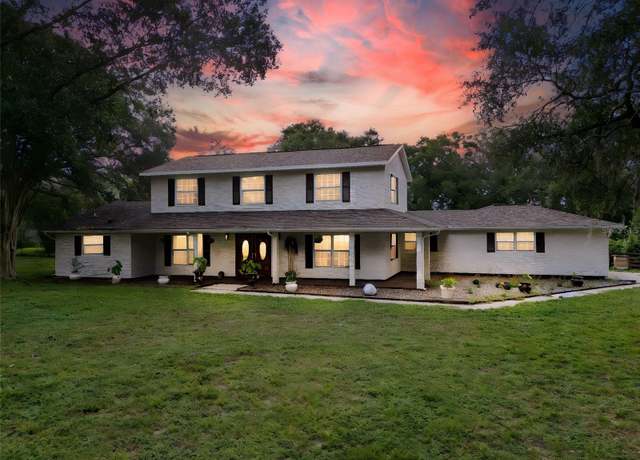 Property at 32122 Hickory Ln, Sorrento, FL 32776, 4 beds, 2.5 baths
