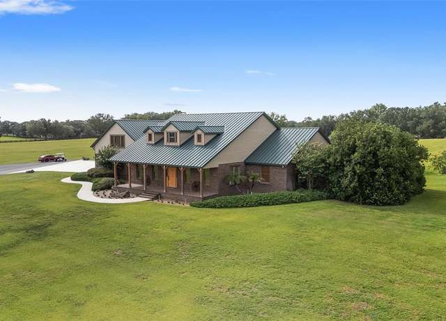 Property at 19271 SE 52nd Pl, Morriston, FL 32668, 5 beds, 5 baths