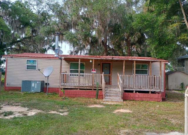 Property at 148 Little Orange Lake Dr, Hawthorne, FL 32640, 3 beds, 2 baths
