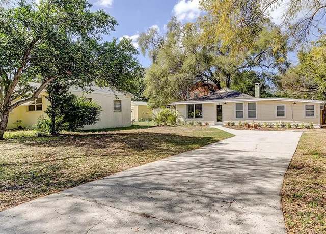 Property at 1144 New York Ave, Dunedin, FL 34698, 4 beds, 3 baths