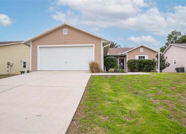 Property at 774 W Colbert Ct, Beverly Hills, FL 34465, 3 beds, 2 baths