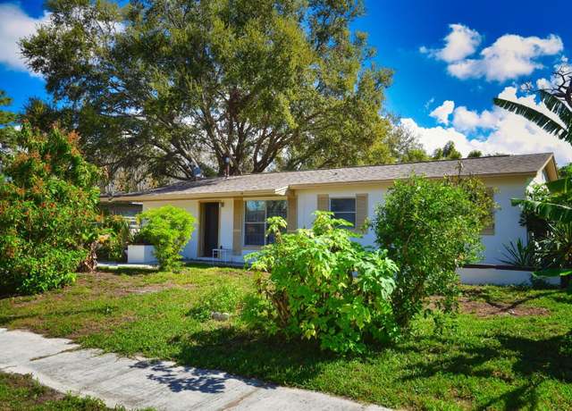 Property at 9567 85th St, Seminole, FL 33777, 3 beds, 1 bath
