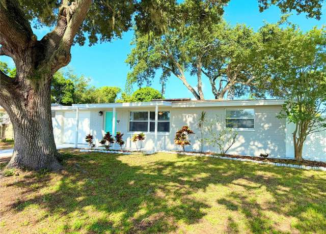 Property at 2141 Holiday Dr, Holiday, FL 34691, 3 beds, 1 bath