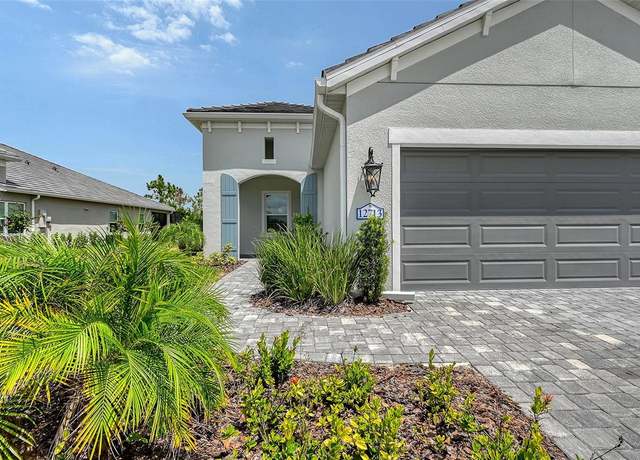 Property at 12713 Palatka Dr, Venice, FL 34293, 3 beds, 2 baths