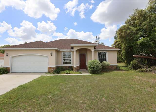 Property at 13157 SW 35th Cir, Ocala, FL 34473, 4 beds, 2 baths