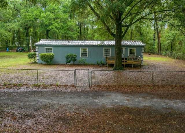 Property at 2831 NE 49th St, Ocala, FL 34479, 3 beds, 2 baths