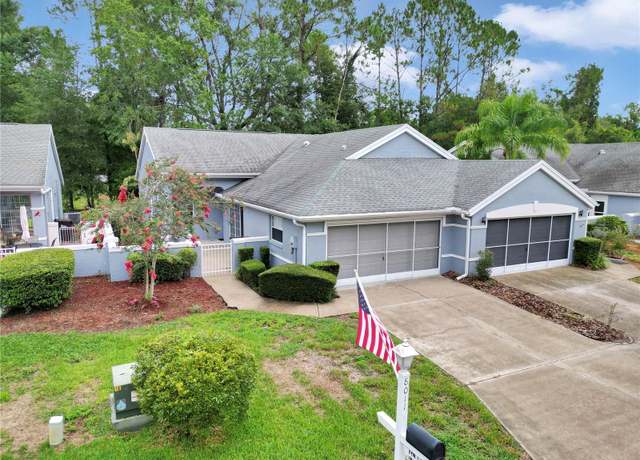Property at 8011 SW 115th Loop, Ocala, FL 34481, 2 beds, 2 baths
