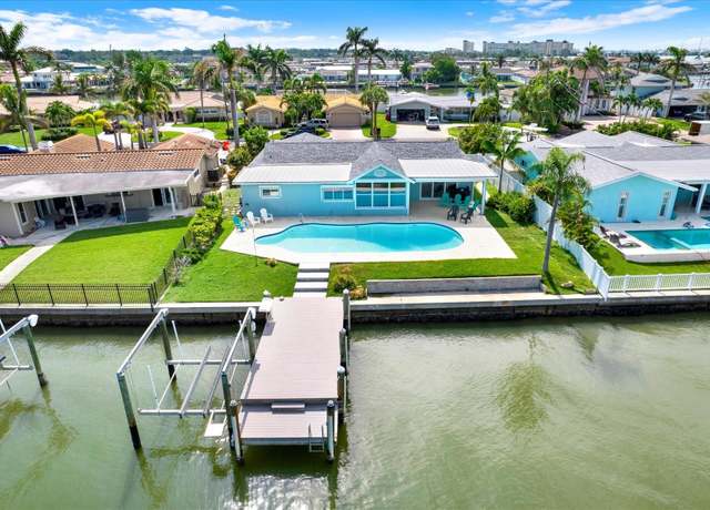 Property at 5648 Bayview Dr, Seminole, FL 33772, 3 beds, 2 baths