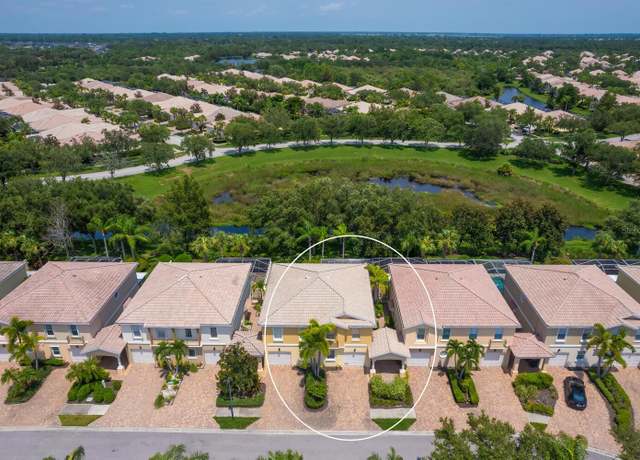 Property at 7676 Bergamo Ave, Sarasota, FL 34238, 3 beds, 2.5 baths