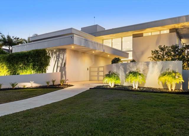 Property at 3638 San Remo Ter, Sarasota, FL 34239, 4 beds, 4.5 baths