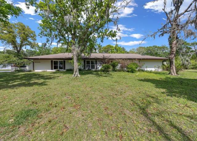 Property at 9000 SW 204th Cir, Dunnellon, FL 34431, 3 beds, 2.5 baths