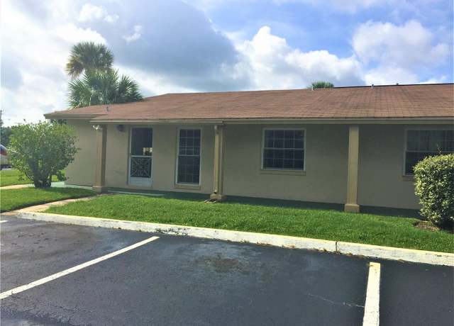 Property at 1001 Plantation Dr Unit E1, Kissimmee, FL 34741, 3 beds, 2 baths
