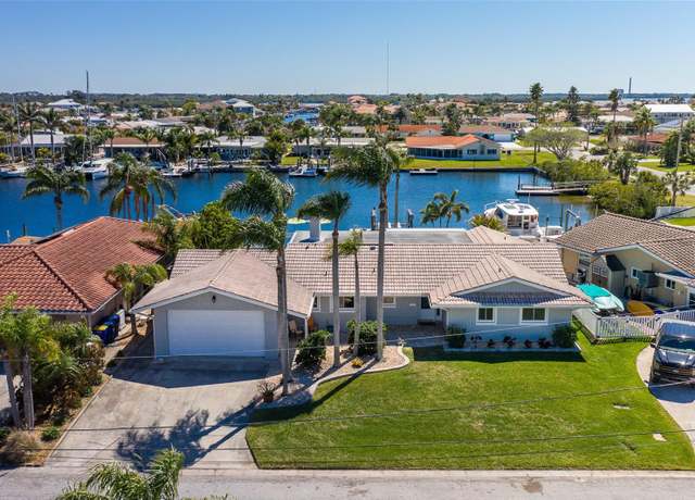 Property at 3616 Harborview Ct, New Port Richey, FL 34652, 3 beds, 3 baths