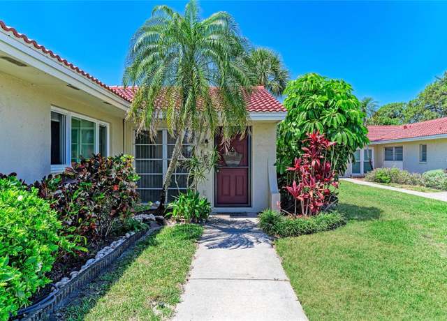 Property at 2121 Pueblo Cir Unit V6, Sarasota, FL 34231, 2 beds, 2 baths