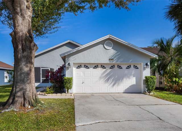 Property at 1511 Oak Hill Trl, Kissimmee, FL 34747, 3 beds, 2 baths