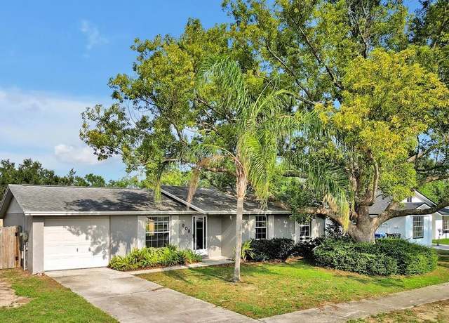 Property at 909 Kirkcaldy Way, Valrico, FL 33594, 3 beds, 2 baths