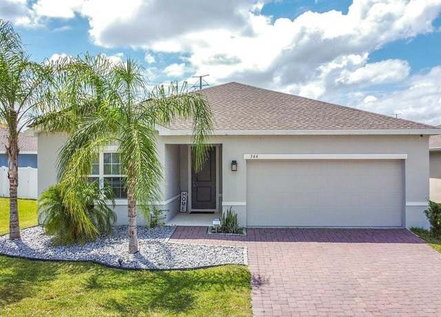 Property at 366 Siesta Vista Ct, Davenport, FL 33896, 3 beds, 2 baths