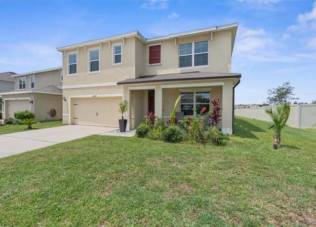 Property at 30936 Summer Sun Loop, Wesley Chapel, FL 33545, 5 beds, 3 baths