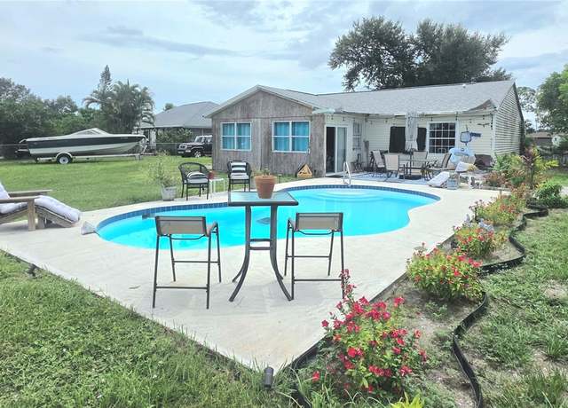 Property at 5950 Spearman Cir, North Port, FL 34287, 3 beds, 2 baths