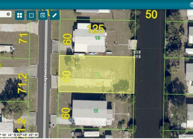 Property at 1405 Kingfisher Dr, Englewood, FL 34224