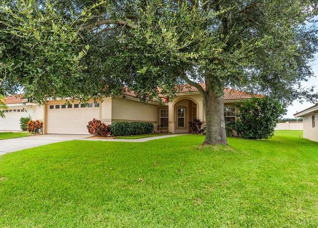 Property at 160 Morning Glory Cir, Winter Haven, FL 33884, 3 beds, 2 baths