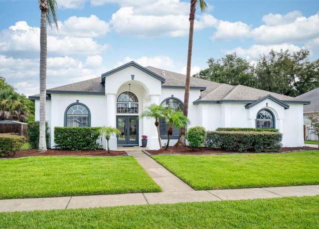 Property at 9844 Montclair Cir, Apopka, FL 32703, 4 beds, 3 baths