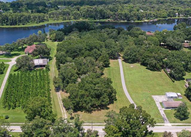 Property at 18302 Hanna Rd, Lutz, FL 33549