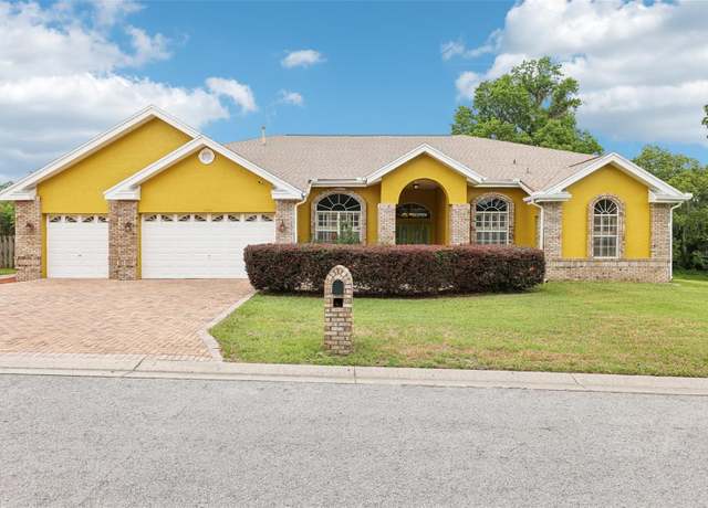 Property at 2940 SE 23rd Ave, Ocala, FL 34471, 5 beds, 3 baths