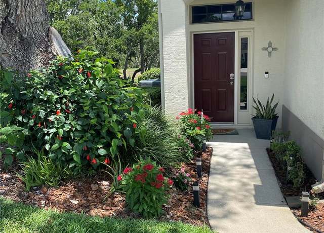 Property at 11083 Cherrywood Ct, Spring Hill, FL 34609, 3 beds, 2 baths