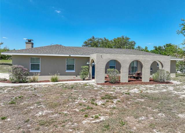 Property at 9019 Oakwood Dr, Lake Wales, FL 33898, 3 beds, 2 baths