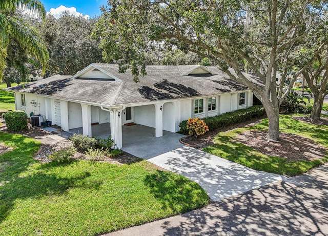 Property at 2102 Hailstone Cir, Sun City Center, FL 33573, 2 beds, 2 baths