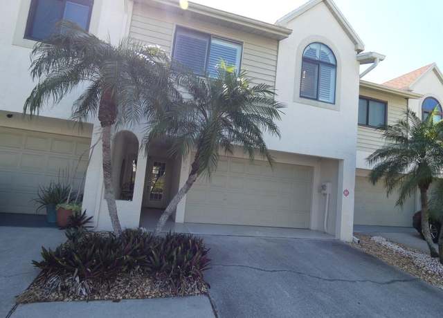 Property at 545 Walden Ct, Dunedin, FL 34698, 3 beds, 3 baths