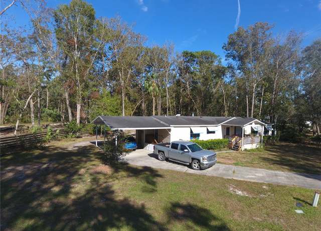 Property at 11347 NW 113th Pl, Chiefland, FL 32626, 3 beds, 3 baths