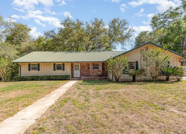 Property at 360 Westchester Dr, Deland, FL 32724, 3 beds, 2 baths