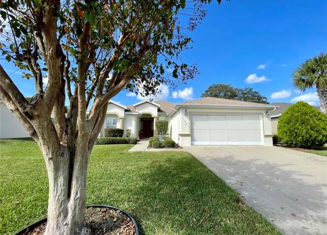 Property at 15338 SW 14th Avenue Rd, Ocala, FL 34473, 2 beds, 2 baths