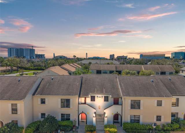 Property at 2462 Kingfisher Ln Unit J203, Clearwater, FL 33762, 2 beds, 2 baths