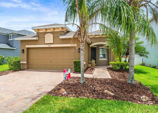 Property at 8437 Nandina Dr, Sarasota, FL 34240, 3 beds, 2 baths