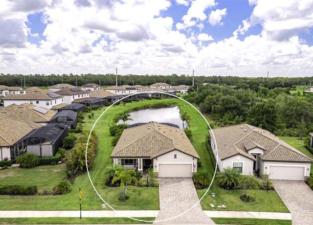Property at 6507 Clairborne Ln, Bradenton, FL 34211, 3 beds, 3 baths